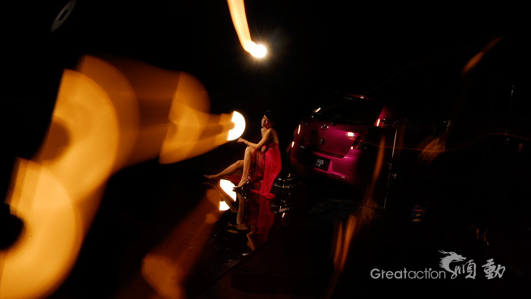 周杰倫、莫文蔚攜手雅力士汽車